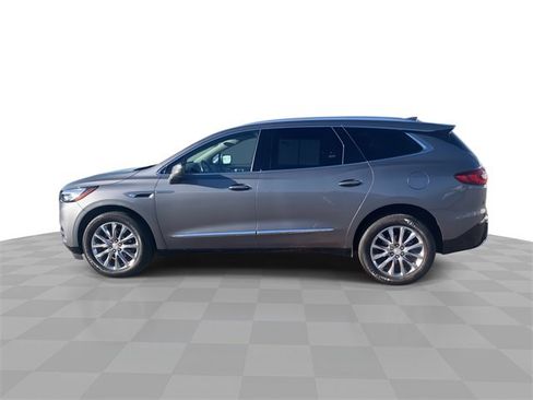 Certified 2020 Buick Enclave Essence w/ Sound and Sites Package image 5