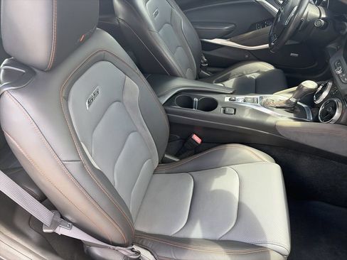 Used 2017 Chevrolet Camaro SS w/ 50th Anniversary Edition RWD image 30