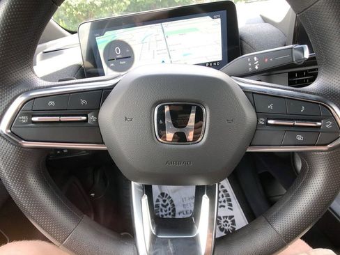 New 2025 Honda Prologue EX image 15