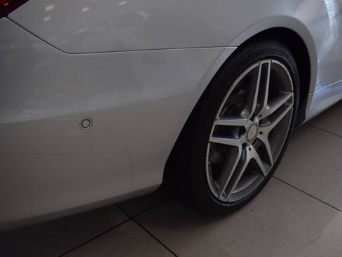 Used 2017 Mercedes-Benz E 400 Cabriolet image 11
