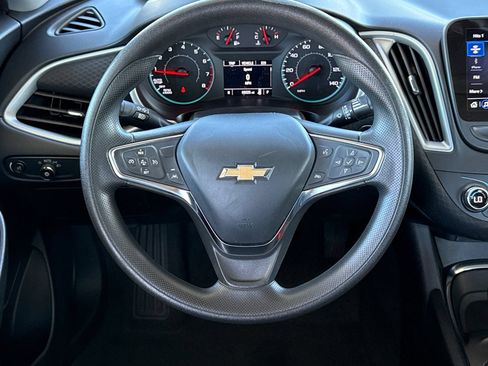 Used 2024 Chevrolet Malibu LT FWD image 22