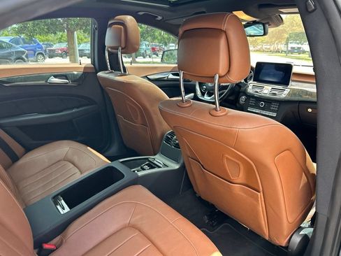 Used 2016 Mercedes-Benz CLS 400 image 45