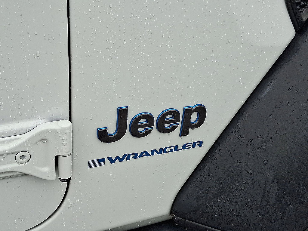 Used 2024 Jeep Wrangler Unlimited Rubicon 4xe w/ Convenience Group AWD/4WD image 53