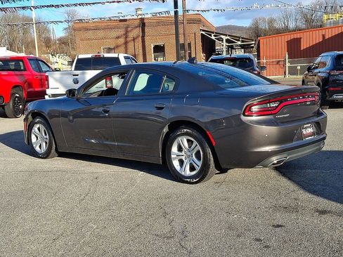 Used 2023 Dodge Charger SXT RWD image 7