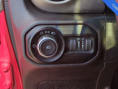 Used 2018 Jeep Wrangler Sport image 21