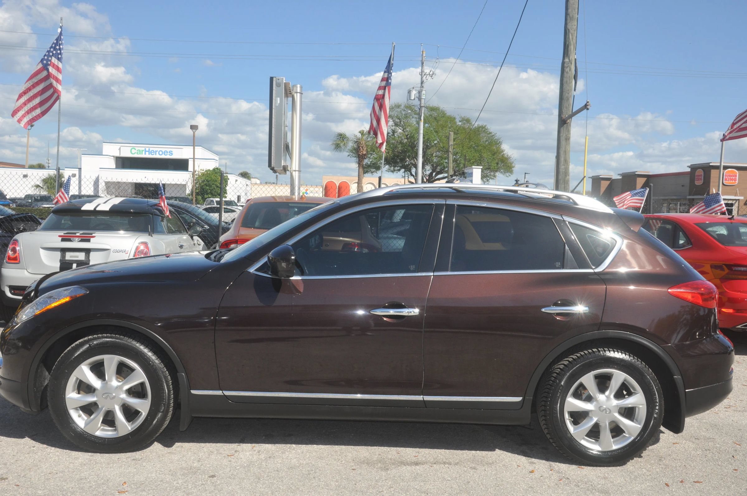Used 2010 INFINITI EX35 Journey w/ Technology Pkg AWD/4WD image 2