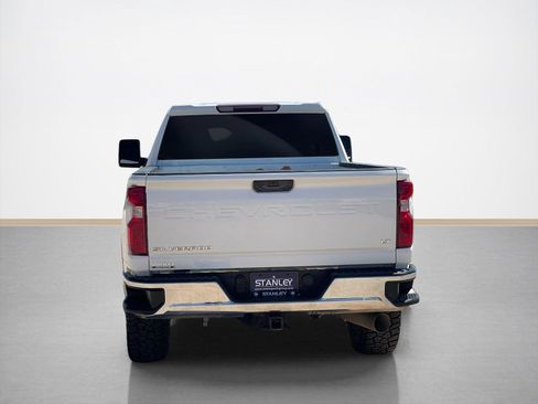 Used 2021 Chevrolet Silverado 2500 LT w/ Z71 Off-Road Package AWD/4WD image 7