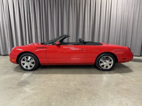 Used 2002 Ford Thunderbird image 6
