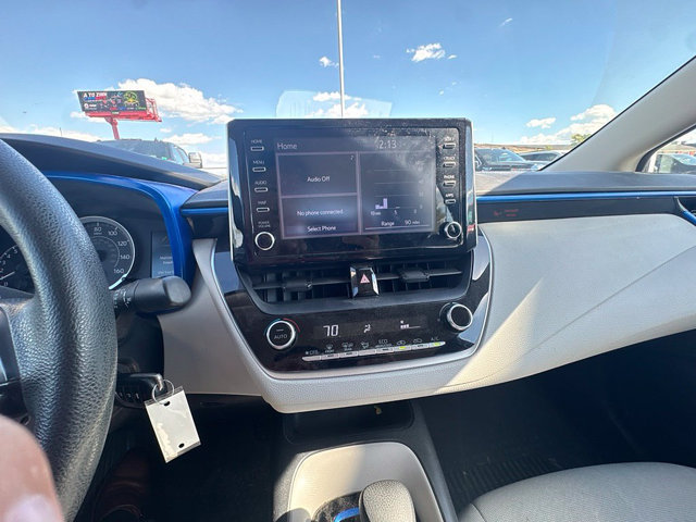 Used 2020 Toyota Corolla LE FWD image 15