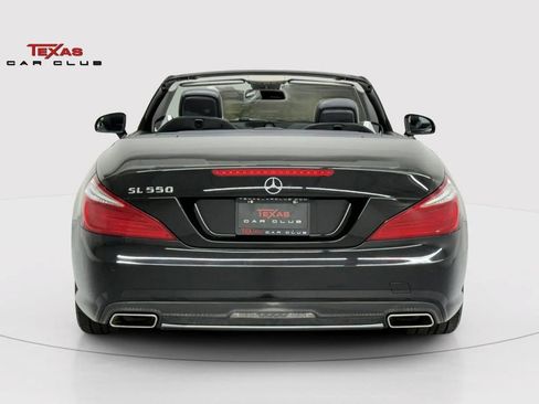 Used 2014 Mercedes-Benz SL 550 image 11