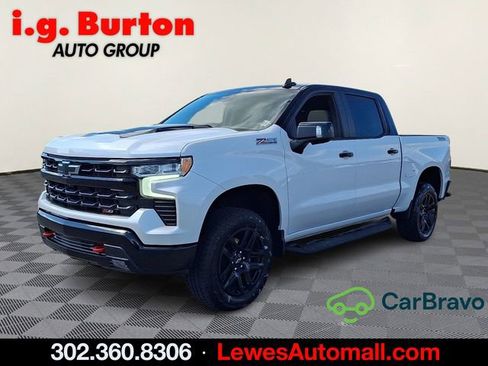 Certified 2023 Chevrolet Silverado 1500 LT Trail Boss w/ LT Trail Boss Premium Package AWD/4WD image 3