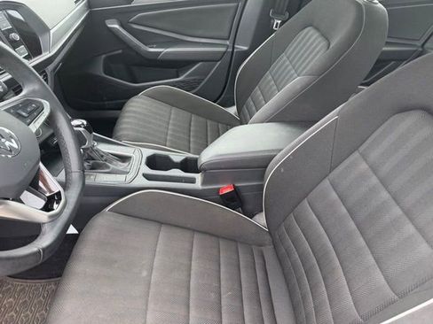 Used 2024 Volkswagen Jetta Sport FWD image 10