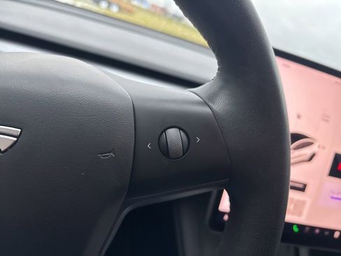 Used 2022 Tesla Model 3 Performance image 20