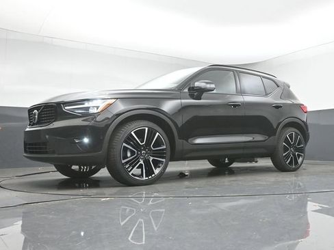 New 2026 Volvo XC40 B5 Ultra w/ Protection Package Premier image 39