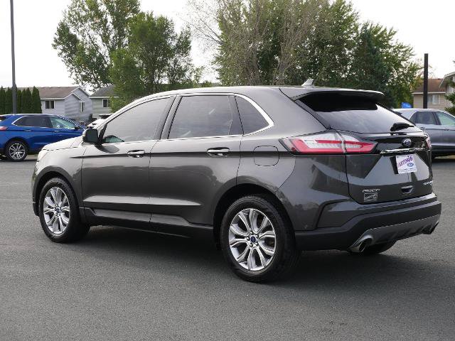 Certified 2019 Ford Edge Titanium w/ Equipment Group 301A AWD/4WD image 3