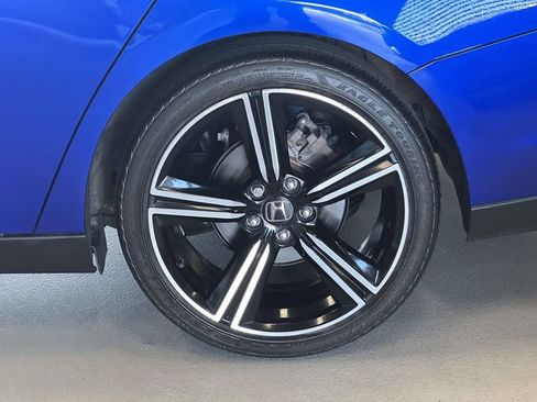 Used 2023 Honda Accord Sport image 10