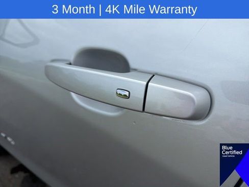 Used 2021 Chevrolet Equinox LT FWD image 18
