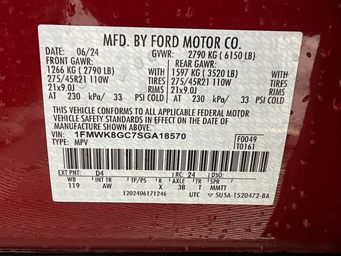 Used 2025 Ford Explorer ST image 31