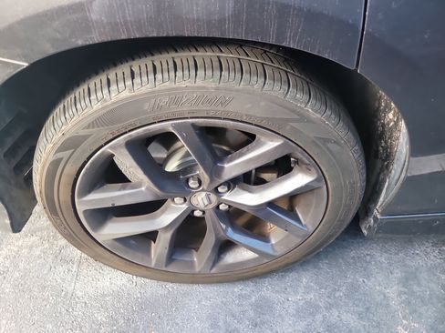 Used 2022 Dodge Charger GT w/ Blacktop Package image 8