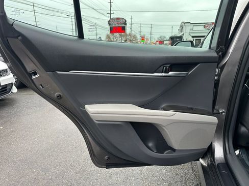 Used 2023 Toyota Camry LE image 23
