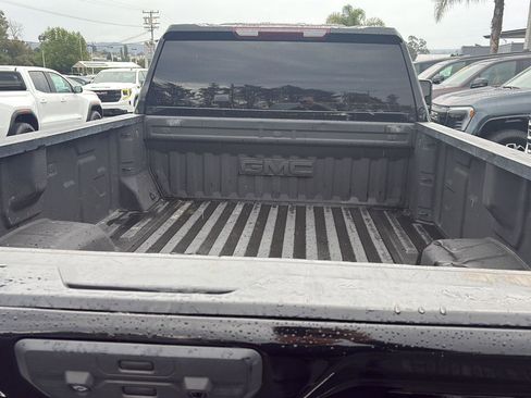 Used 2022 GMC Sierra 3500 SLE w/ SLE Value Package AWD/4WD image 10