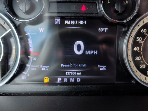 Used 2017 RAM 1500 Laramie AWD/4WD image 21
