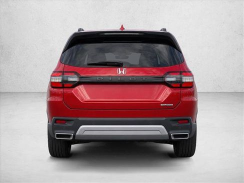 Used 2023 Honda Pilot TrailSport image 6
