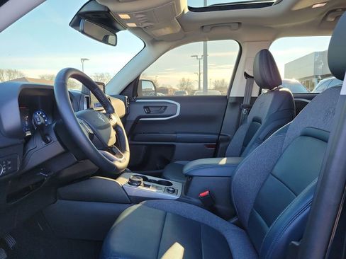 Certified 2021 Ford Bronco Sport Outer Banks w/ Outer Banks Package image 16