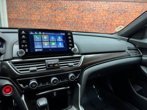 Used 2020 Honda Accord Sport image 16