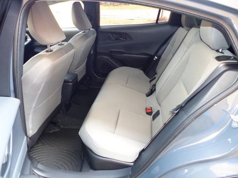 Used 2024 Toyota Prius LE FWD image 22