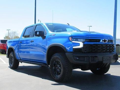 New 2025 Chevrolet Silverado 1500 ZR2 w/ ZR2 Bison Edition image 3