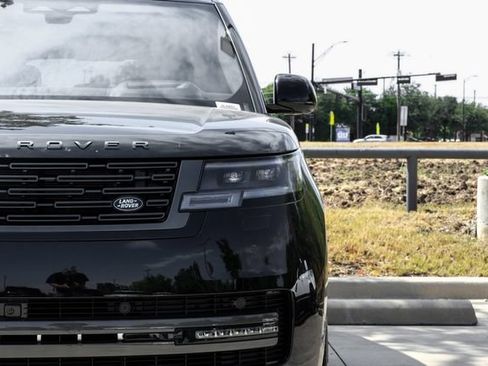 New 2026 Land Rover Range Rover SE AWD/4WD image 55