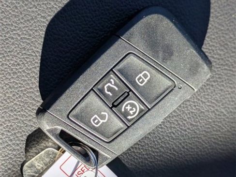 New 2026 Volkswagen Jetta SE image 29