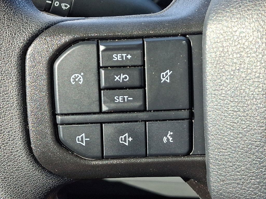 Used 2025 Ford F250 XL w/ STX Appearance Package AWD/4WD image 21