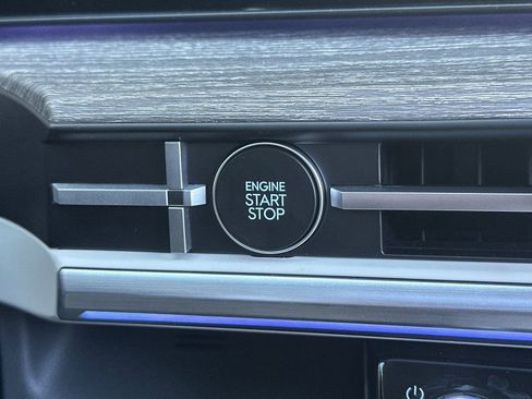 New 2025 Hyundai Santa Fe Limited image 24