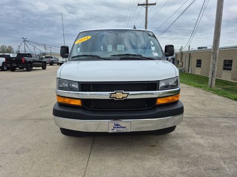 Used 2024 Chevrolet Express 2500 w/ Driver Convenience Package image 2
