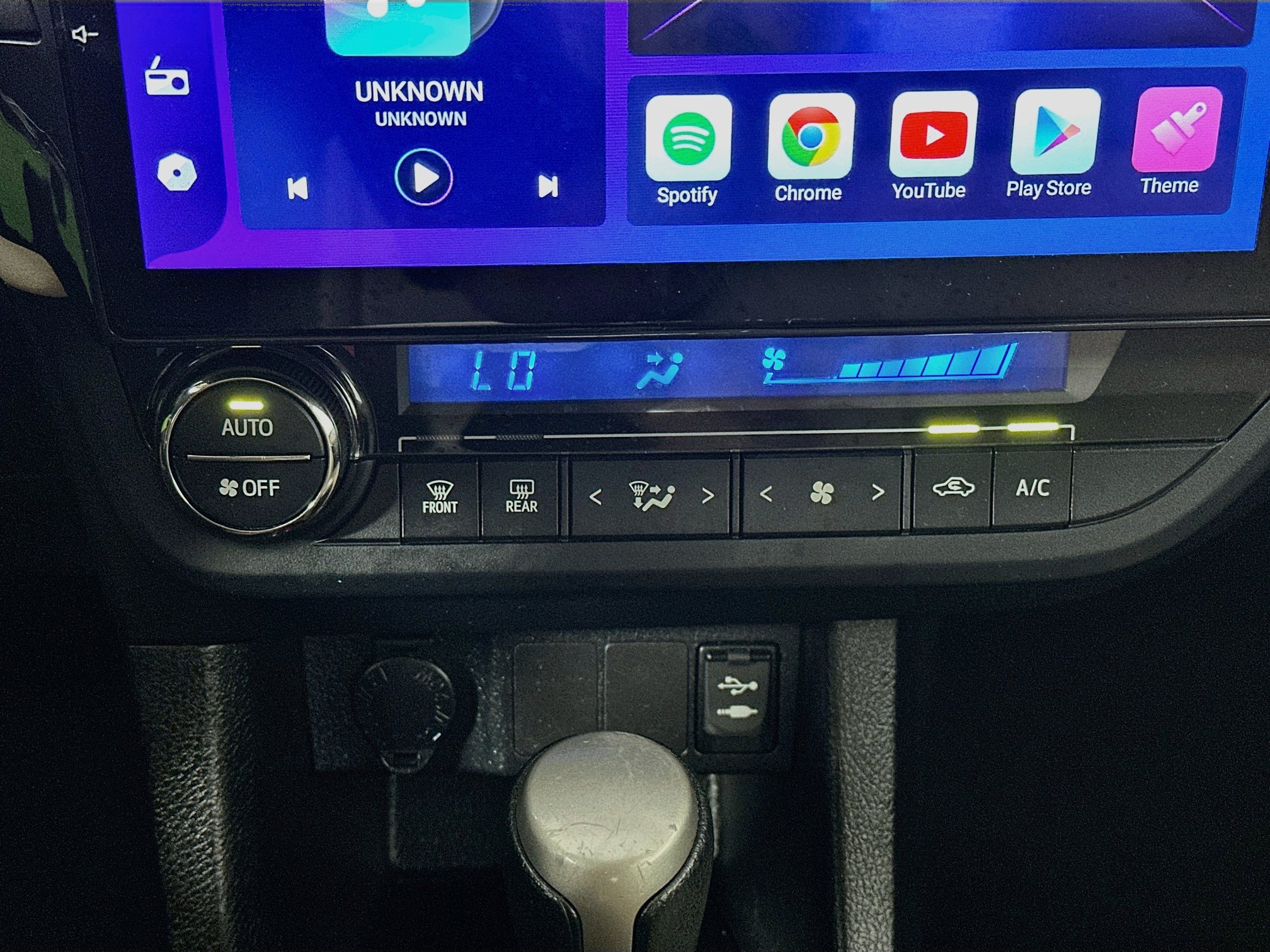 Used 2014 Toyota Corolla LE FWD image 22
