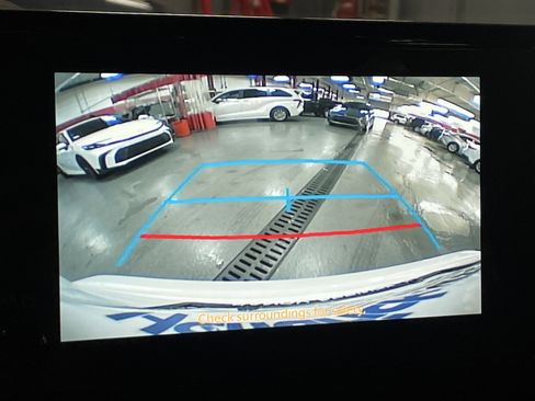Used 2025 Toyota Corolla SE FWD image 24