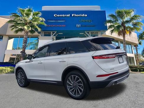 Used 2023 Lincoln Corsair Reserve image 7