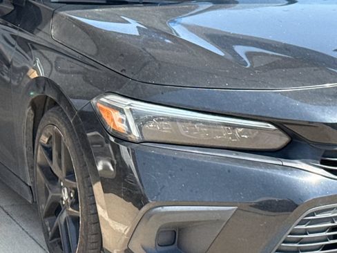 Used 2023 Honda Civic Sport image 4