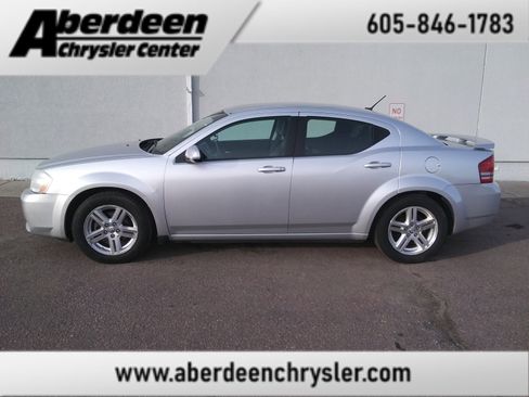 Used 2010 Dodge Avenger R/T image 1