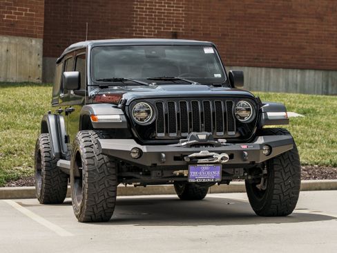 Used 2020 Jeep Wrangler Unlimited Rubicon w/ Quick Order Package 28Y Recon AWD/4WD image 1