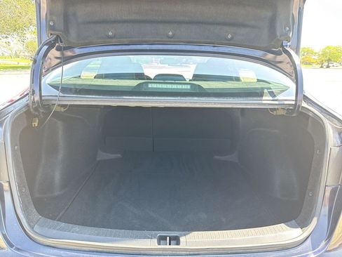 Used 2021 Toyota Corolla LE image 34