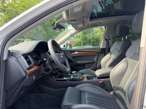 Certified 2023 Audi Q5 2.0T Premium Plus w/ Premium Plus Package AWD/4WD image 16