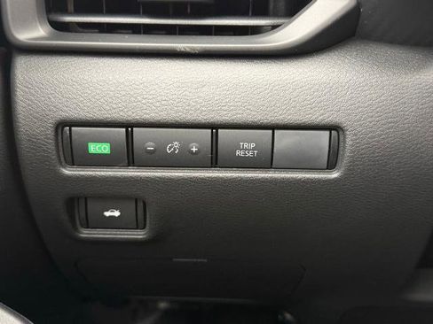 New 2025 Nissan Sentra S image 22