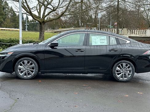 New 2026 Nissan Sentra SL image 5