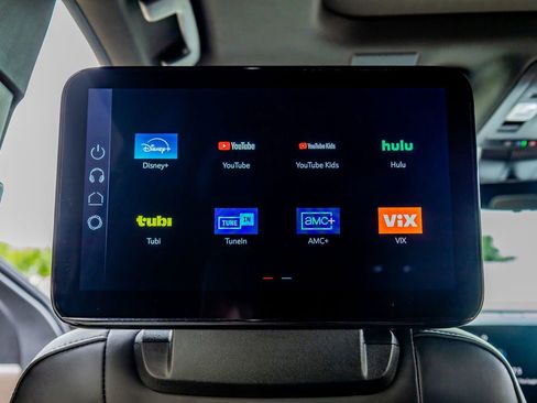 Used 2025 GMC Yukon Denali Ultimate image 36