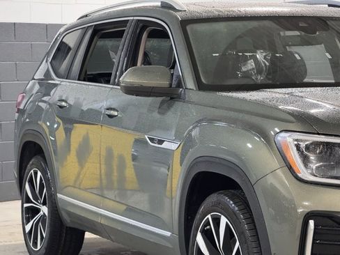 New 2026 Volkswagen Atlas SEL Premium R-Line image 4