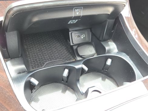 Used 2021 Mercedes-Benz E 350 Sedan image 22