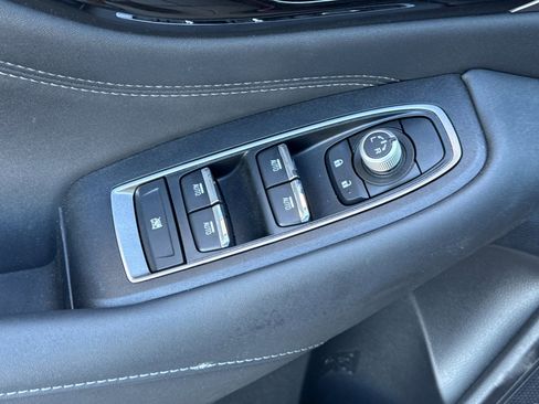 Used 2023 Subaru Outback Limited XT image 11